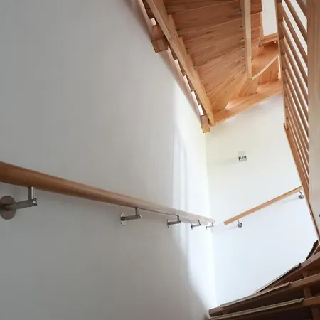 Haus Für 8 Gäste Mit Garten Und Parkplatz In Ruhiger Lager Apartamento *